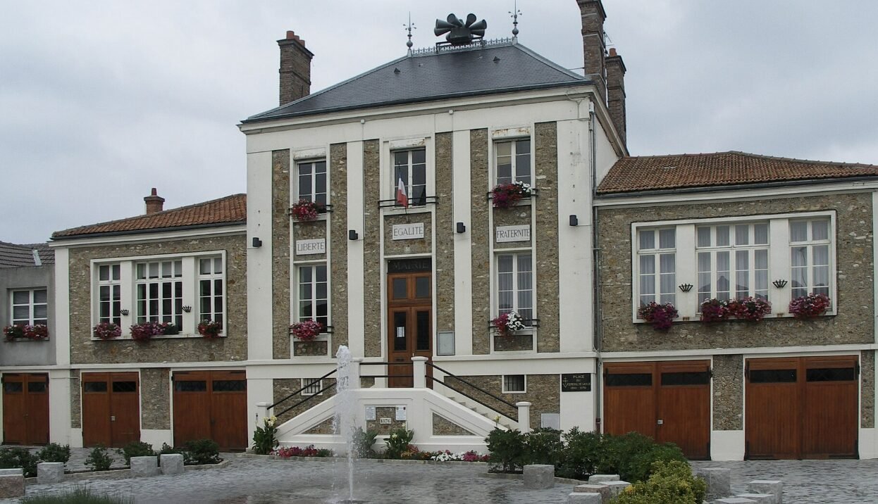 Mairie de La Ville-du-Bois (91620) – Service assainissement
